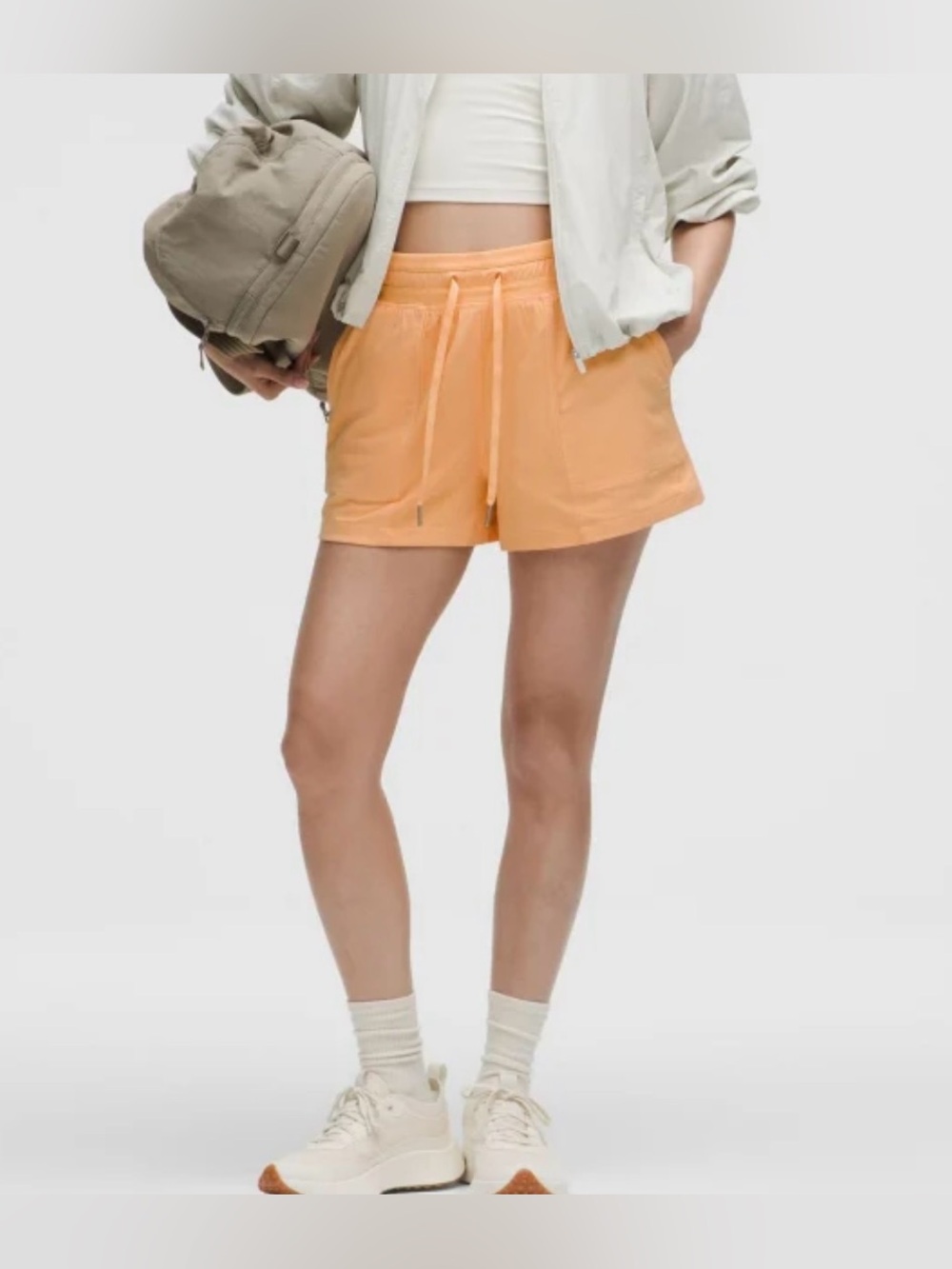 Lululemon Dance Studio High-Rise
Short 3.5" Rock Melon 8